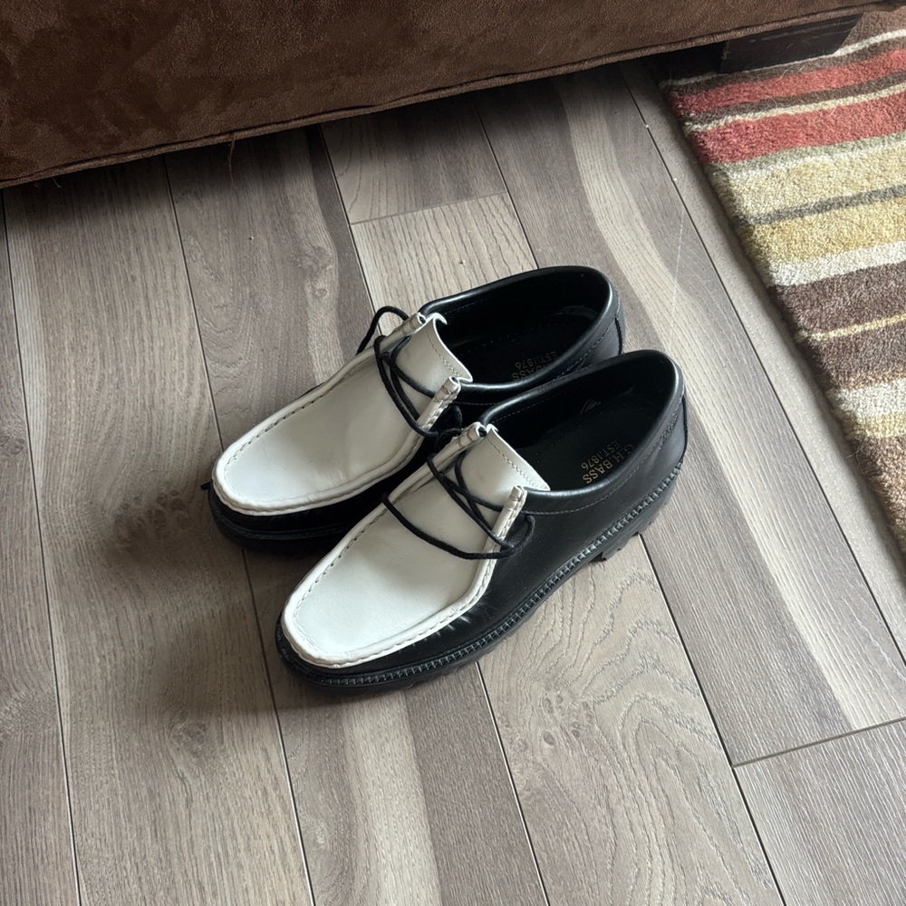 Women’s G.H. Bass Two-Tone Shoes